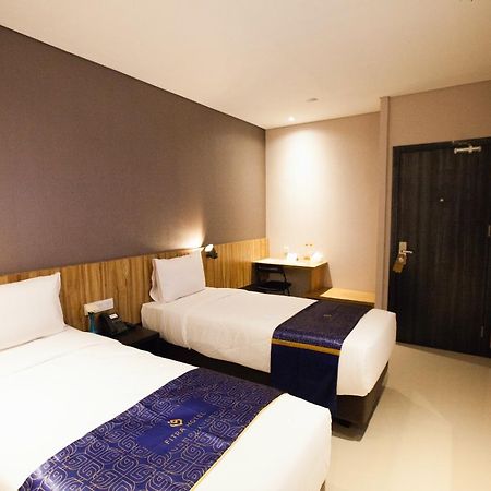 Fitra Hotel Majalengka Luaran gambar