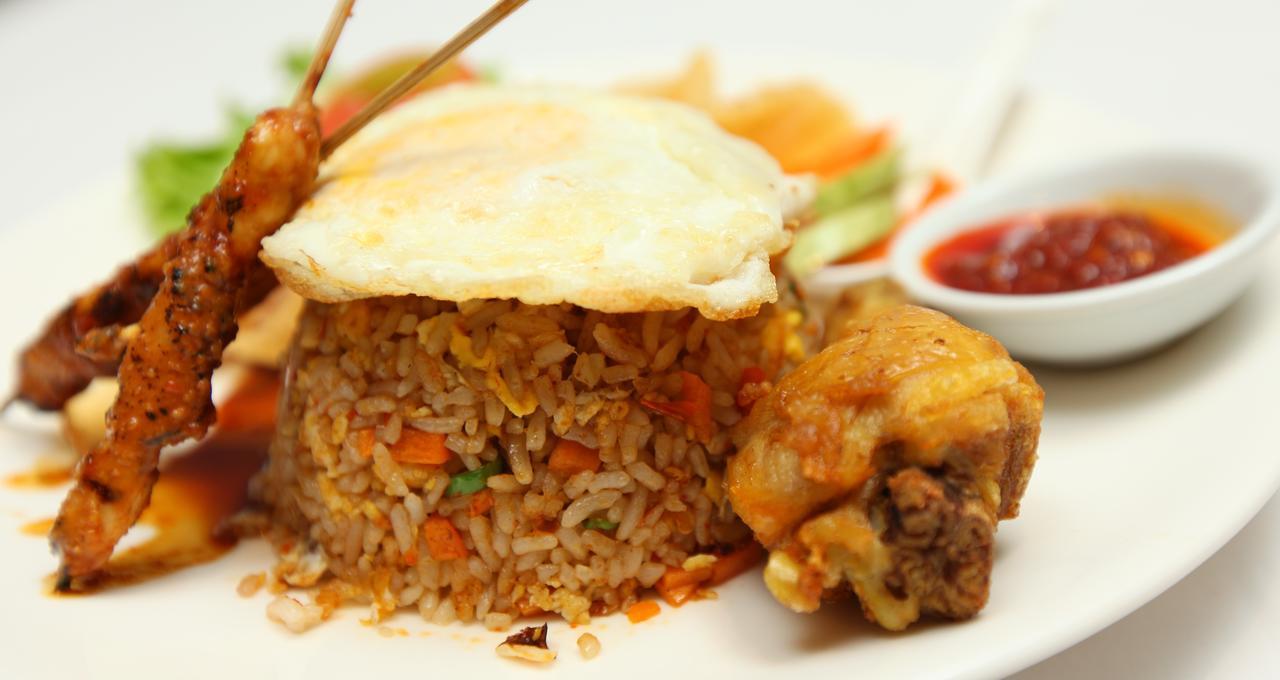 Fitra Hotel Majalengka Luaran gambar