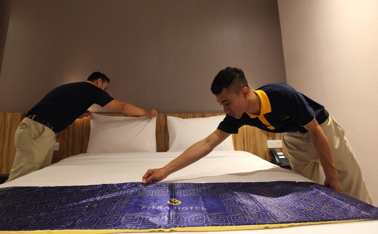 Fitra Hotel Majalengka Luaran gambar