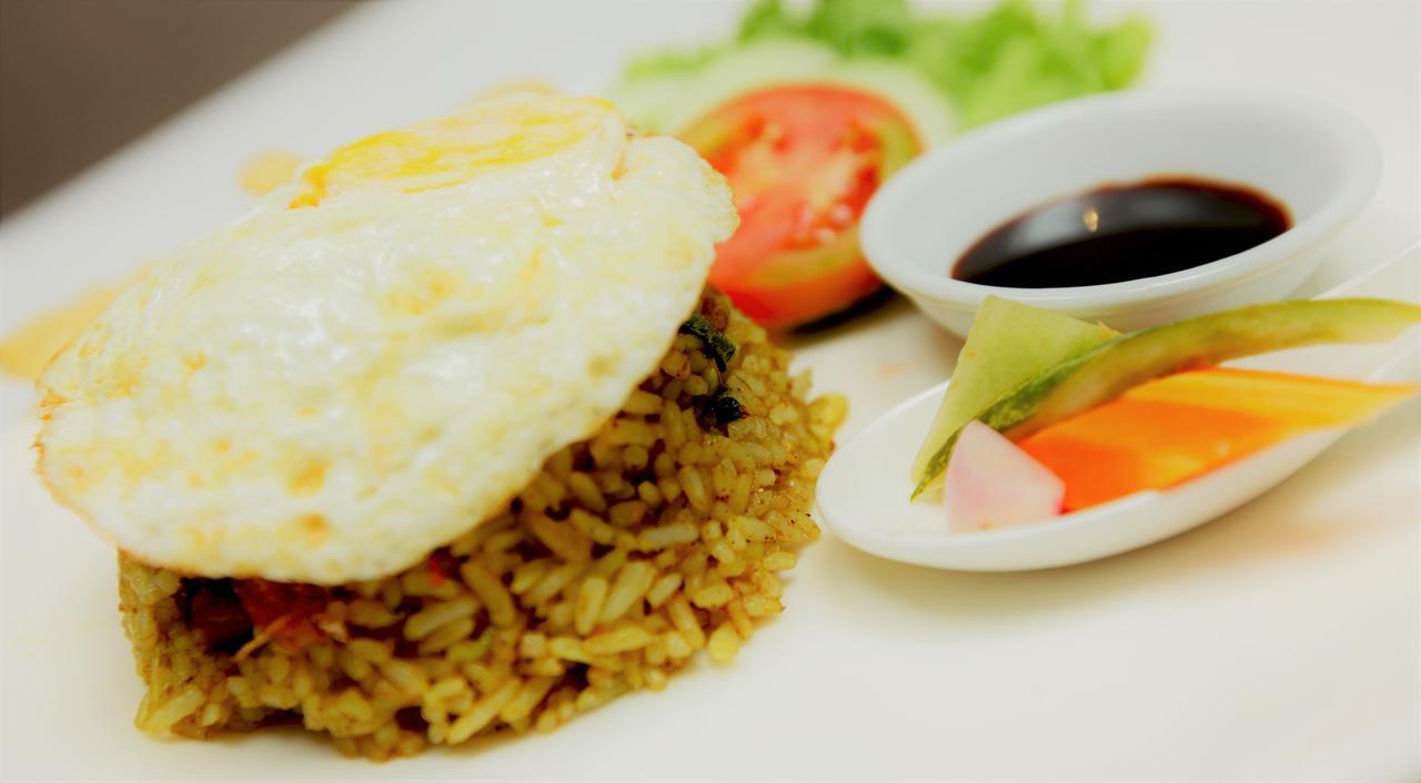 Fitra Hotel Majalengka Luaran gambar
